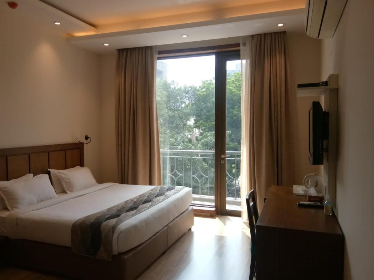Uds Villa Scandinavian B&B - Next To Vfs New Delhi Luaran gambar