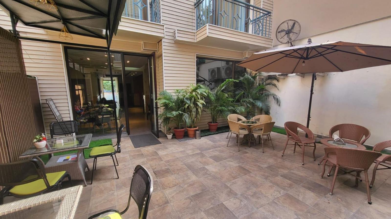 Uds Villa Scandinavian B&B - Next To Vfs New Delhi Luaran gambar
